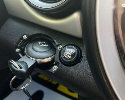 Міні Клубмен, об'ємом двигуна 1.6 л та пробігом 210 тис. км за 9500 $, фото 17 на Automoto.ua