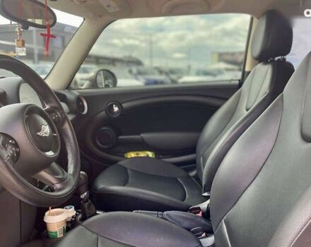 Міні Клубмен, об'ємом двигуна 1.6 л та пробігом 210 тис. км за 9500 $, фото 12 на Automoto.ua