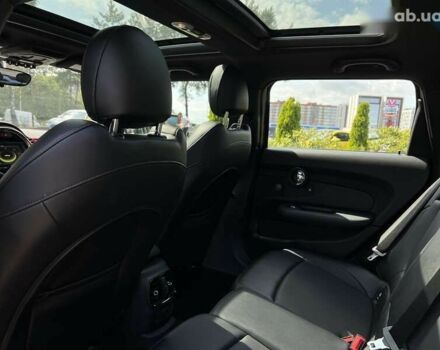 Міні Клубмен, об'ємом двигуна 1.5 л та пробігом 127 тис. км за 15999 $, фото 10 на Automoto.ua