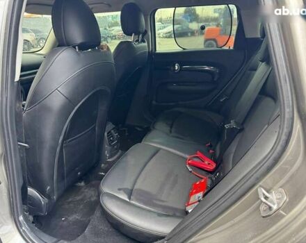 Міні Клубмен, об'ємом двигуна 2 л та пробігом 159 тис. км за 12900 $, фото 18 на Automoto.ua