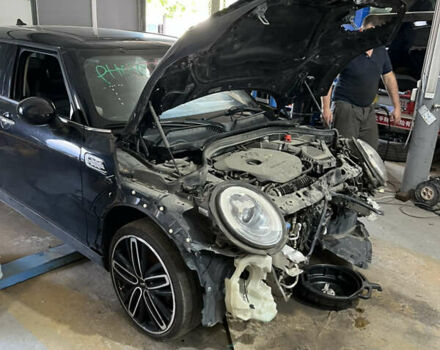 Міні Клубмен, об'ємом двигуна 2 л та пробігом 107 тис. км за 8999 $, фото 1 на Automoto.ua
