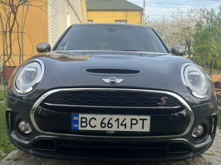 Міні Clubman, об'ємом двигуна 2 л та пробігом 73 тис. км за 16100 $, фото 1 на Automoto.ua