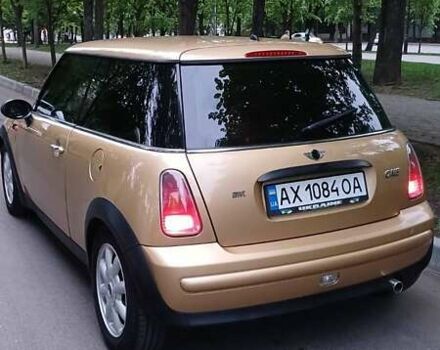 Жовтий Міні Clubman, об'ємом двигуна 1.6 л та пробігом 200 тис. км за 6200 $, фото 14 на Automoto.ua