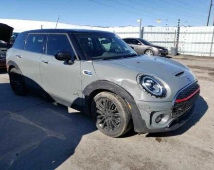 Сірий Міні Clubman, об'ємом двигуна 2 л та пробігом 40 тис. км за 3700 $, фото 3 на Automoto.ua