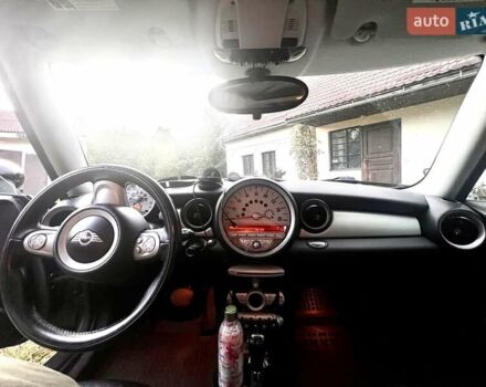 Серый Мини Клабмен, объемом двигателя 1.6 л и пробегом 276 тыс. км за 6250 $, фото 16 на Automoto.ua