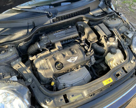 Сірий Міні Clubman, об'ємом двигуна 1.6 л та пробігом 228 тис. км за 7700 $, фото 20 на Automoto.ua