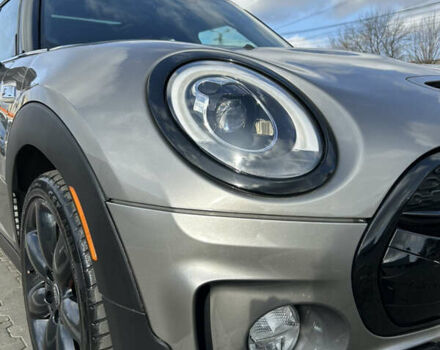 Сірий Міні Клубмен, об'ємом двигуна 2 л та пробігом 90 тис. км за 16200 $, фото 6 на Automoto.ua