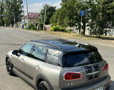 Сірий Міні Клубмен, об'ємом двигуна 2 л та пробігом 78 тис. км за 16000 $, фото 6 на Automoto.ua