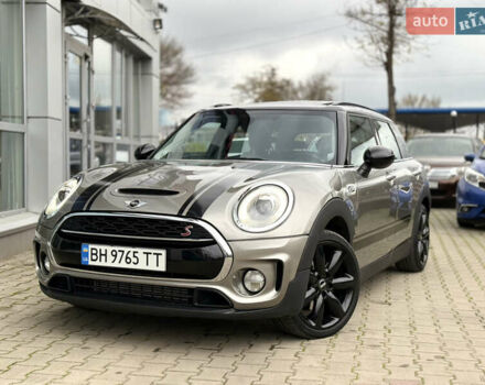 Серый Мини Клабмен, объемом двигателя 2 л и пробегом 85 тыс. км за 15800 $, фото 1 на Automoto.ua