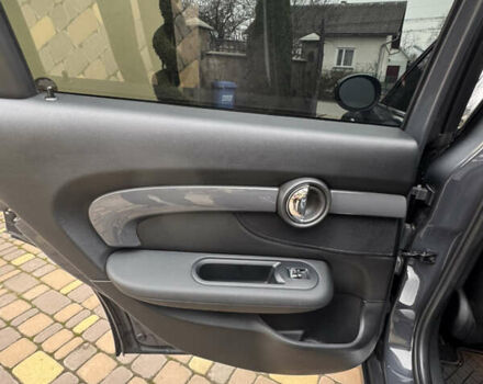 Сірий Міні Клубмен, об'ємом двигуна 2 л та пробігом 96 тис. км за 14500 $, фото 18 на Automoto.ua