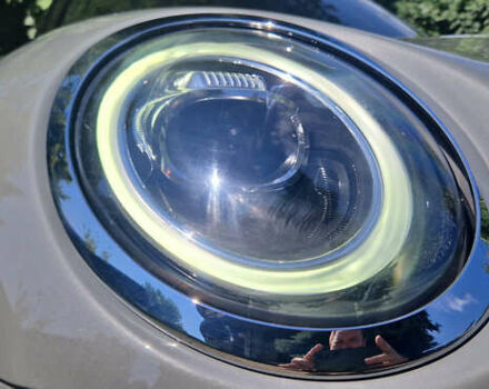 Сірий Міні Клубмен, об'ємом двигуна 2 л та пробігом 170 тис. км за 19900 $, фото 14 на Automoto.ua