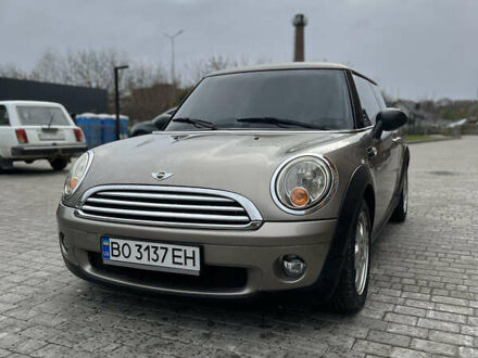Серый Мини Клабмен, объемом двигателя 1.6 л и пробегом 210 тыс. км за 6000 $, фото 1 на Automoto.ua