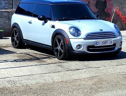 Серый Мини Клабмен, объемом двигателя 1.6 л и пробегом 180 тыс. км за 7200 $, фото 1 на Automoto.ua