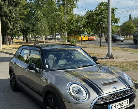 Сірий Міні Клубмен, об'ємом двигуна 2 л та пробігом 78 тис. км за 16000 $, фото 1 на Automoto.ua