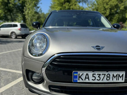 Міні Клубмен 2018 у Києві на Automoto.ua Сірий Міні Клубмен, об'ємом двигуна 1.5 л та пробігом 84 тис. км за 15900 $, фото 1 на Automoto.ua
