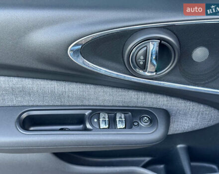 Синий Мини Клабмен, объемом двигателя 1.5 л и пробегом 96 тыс. км за 14800 $, фото 23 на Automoto.ua