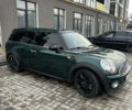Зелений Міні Clubman, об'ємом двигуна 1.6 л та пробігом 300 тис. км за 5800 $, фото 1 на Automoto.ua