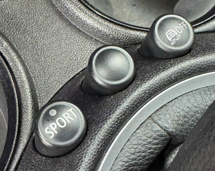 Оранжевый Мини Клабмен, объемом двигателя 1.6 л и пробегом 179 тыс. км за 8999 $, фото 13 на Automoto.ua