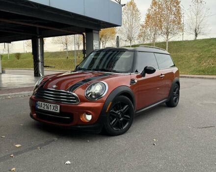 Помаранчевий Міні Клубмен, об'ємом двигуна 1.6 л та пробігом 180 тис. км за 8300 $, фото 1 на Automoto.ua