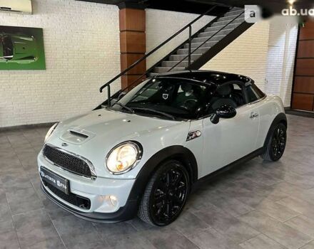 Мини Купер Кабрио 2013 в Одессе на Automoto.ua Мини Купер Кабрио, объемом двигателя 1.6 л и пробегом 85 тыс. км за 9900 $, фото 14 на Automoto.ua