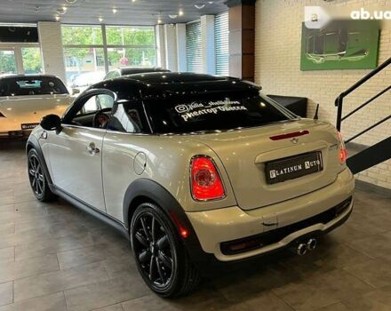 Мини Купер Кабрио 2013 в Одессе на Automoto.ua Мини Купер Кабрио, объемом двигателя 1.6 л и пробегом 85 тыс. км за 9900 $, фото 17 на Automoto.ua