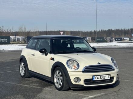 Мини Купер Д 2007 в Ирпене на Automoto.ua Белый Мини Купер Д, объемом двигателя 1.6 л и пробегом 145 тыс. км за 7400 $, фото 1 на Automoto.ua