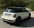 Білий Міні Cooper S, об'ємом двигуна 1.6 л та пробігом 168 тис. км за 6425 $, фото 3 на Automoto.ua