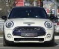 Білий Міні Cooper S, об'ємом двигуна 2 л та пробігом 120 тис. км за 16900 $, фото 2 на Automoto.ua
