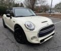 Белый Мини Купер С, объемом двигателя 2 л и пробегом 72 тыс. км за 2900 $, фото 1 на Automoto.ua