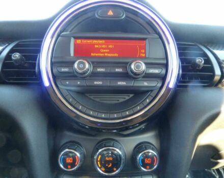 Мини Купер С 2015 в Одессе на Automoto.ua Белый Мини Купер С, объемом двигателя 2 л и пробегом 74 тыс. км за 2900 $, фото 11 на Automoto.ua