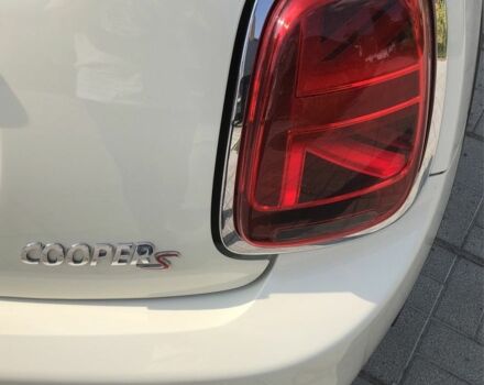 Білий Міні Cooper S, об'ємом двигуна 2 л та пробігом 105 тис. км за 19500 $, фото 5 на Automoto.ua