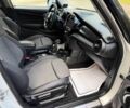 Белый Мини Купер С, объемом двигателя 2 л и пробегом 110 тыс. км за 3209 $, фото 7 на Automoto.ua