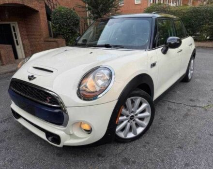 Білий Міні Cooper S, об'ємом двигуна 2 л та пробігом 89 тис. км за 5000 $, фото 2 на Automoto.ua