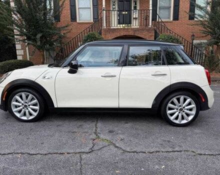 Білий Міні Cooper S, об'ємом двигуна 2 л та пробігом 89 тис. км за 5000 $, фото 5 на Automoto.ua