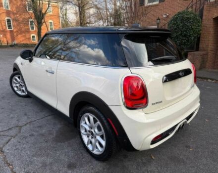 Белый Мини Купер С, объемом двигателя 2 л и пробегом 39 тыс. км за 5000 $, фото 5 на Automoto.ua