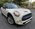 Белый Мини Купер С, объемом двигателя 2 л и пробегом 30 тыс. км за 4300 $, фото 1 на Automoto.ua