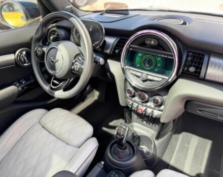 Білий Міні Cooper S, об'ємом двигуна 2 л та пробігом 40 тис. км за 11300 $, фото 9 на Automoto.ua