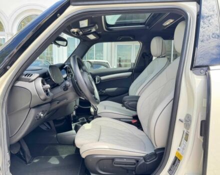 Білий Міні Cooper S, об'ємом двигуна 2 л та пробігом 40 тис. км за 11300 $, фото 6 на Automoto.ua