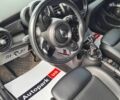 Белый Мини Купер С, объемом двигателя 2 л и пробегом 115 тыс. км за 14990 $, фото 14 на Automoto.ua