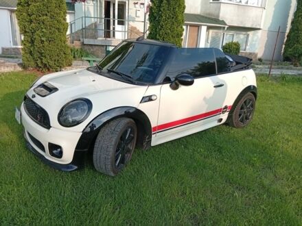 Білий Міні Cooper S, об'ємом двигуна 1.6 л та пробігом 127 тис. км за 9783 $, фото 1 на Automoto.ua