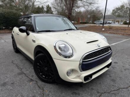 Белый Мини Купер С, объемом двигателя 2 л и пробегом 72 тыс. км за 2900 $, фото 1 на Automoto.ua