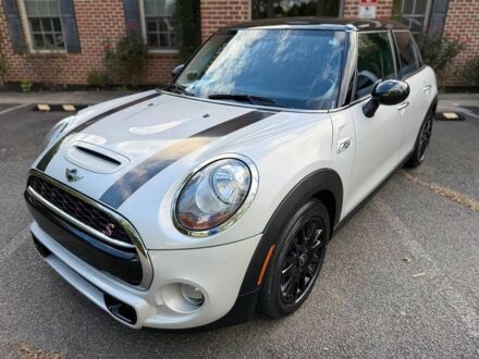 Білий Міні Cooper S, об'ємом двигуна 2 л та пробігом 107 тис. км за 3437 $, фото 1 на Automoto.ua