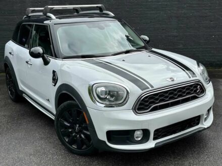 Білий Міні Cooper S, об'ємом двигуна 2 л та пробігом 47 тис. км за 4100 $, фото 1 на Automoto.ua