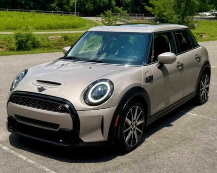 Бежевий Міні Cooper S, об'ємом двигуна 1.5 л та пробігом 30 тис. км за 9800 $, фото 2 на Automoto.ua