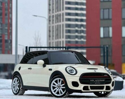 Бежевый Мини Купер С, объемом двигателя 2 л и пробегом 144 тыс. км за 13900 $, фото 1 на Automoto.ua