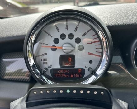 Чорний Міні Cooper S, об'ємом двигуна 0.16 л та пробігом 170 тис. км за 8300 $, фото 17 на Automoto.ua