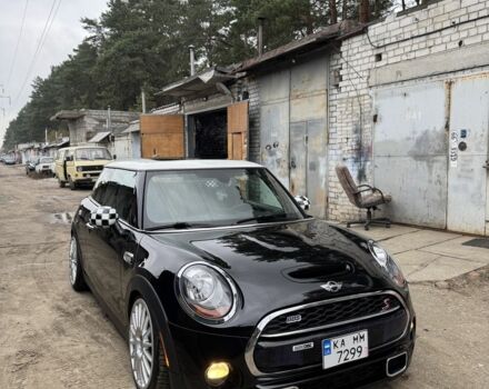 Чорний Міні Cooper S, об'ємом двигуна 2 л та пробігом 70 тис. км за 14999 $, фото 22 на Automoto.ua