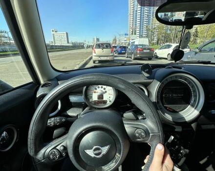 Чорний Міні Cooper S, об'ємом двигуна 1.6 л та пробігом 145 тис. км за 11000 $, фото 2 на Automoto.ua