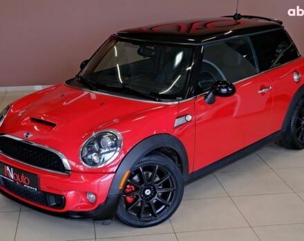 Червоний Міні Cooper S, об'ємом двигуна 1.6 л та пробігом 152 тис. км за 8500 $, фото 1 на Automoto.ua