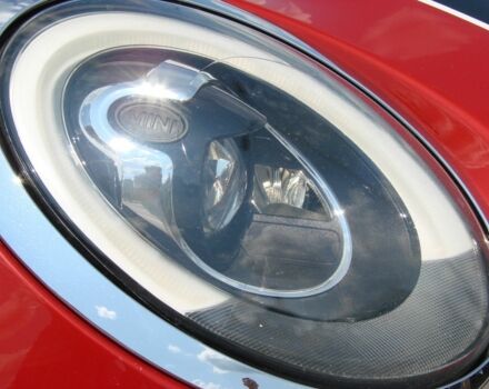 Червоний Міні Cooper S, об'ємом двигуна 2 л та пробігом 98 тис. км за 16900 $, фото 5 на Automoto.ua
